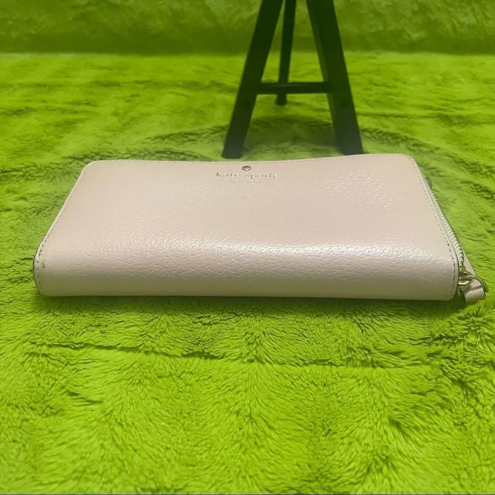 Kate Spade New York Wallet